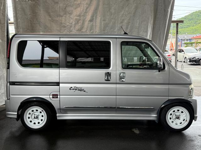 1020009A30260430W00517.jpg