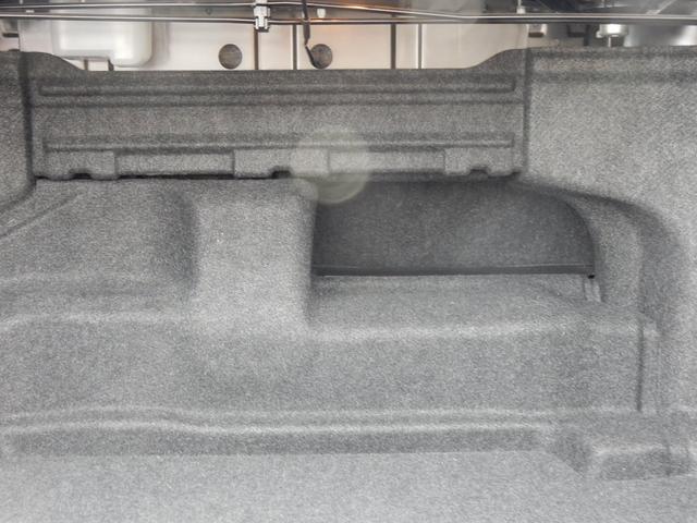 1040067A30171226W00211.jpg