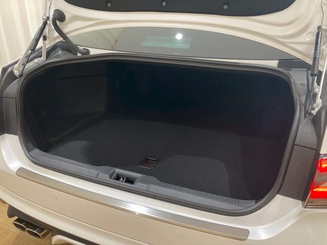 1101322A30260421W00216.jpg