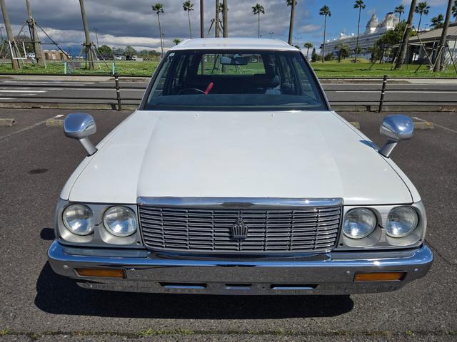 1120002A30260410W00103.jpg