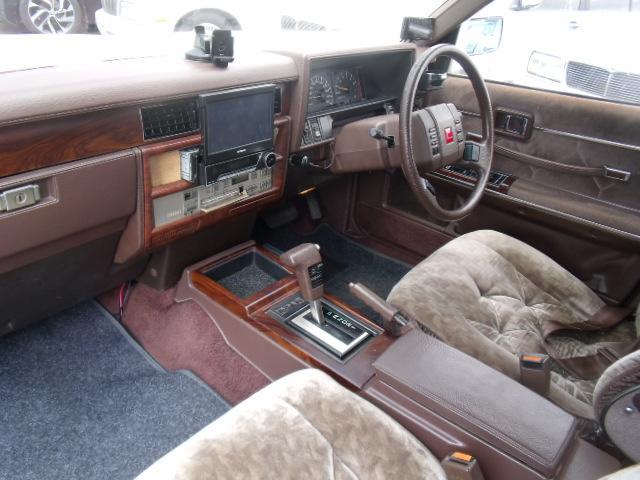 0504216A30260625W00211.jpg