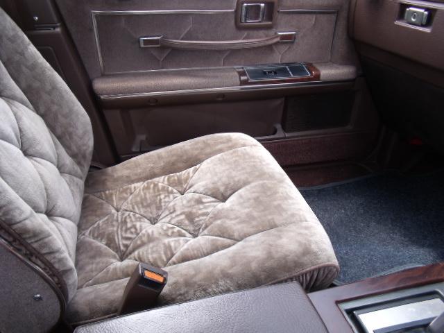 0504216A30260625W00215.jpg
