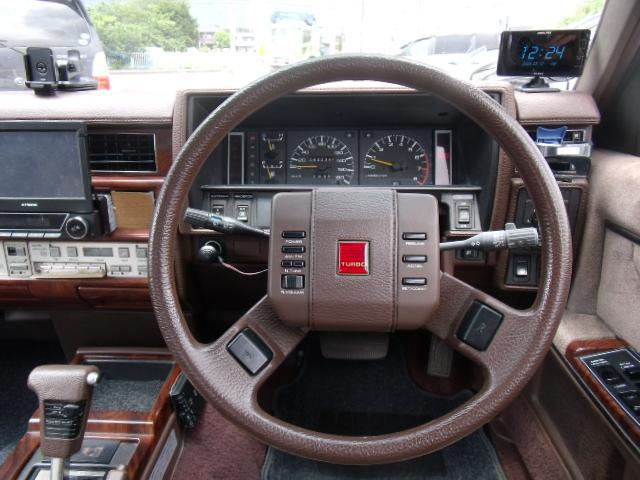 0504216A30260625W00217.jpg