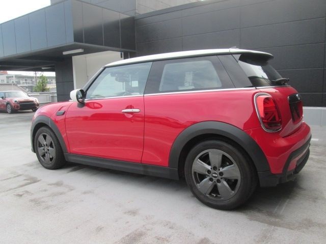 f25ae589728ebd725f4e67981961de30.jpg