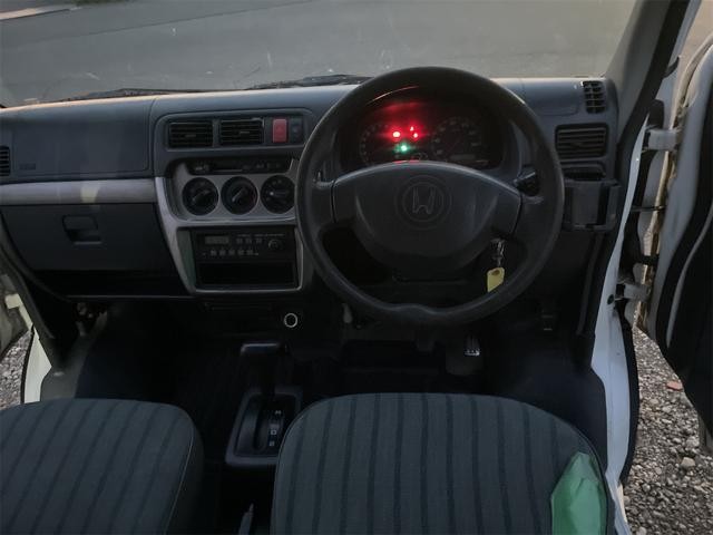 0508493A30260917W00115.jpg
