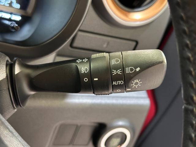 0509824A30261008W01509.jpg