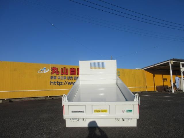81edc94c5384ecd93acdb902ea70d840.jpg