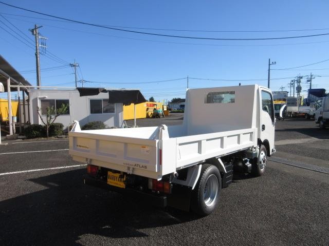 a144619ce41a6128e422b98bc9be1c7d.jpg