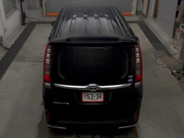 b25b323f7fe4ba54ece1c4d8643cc636.jpg