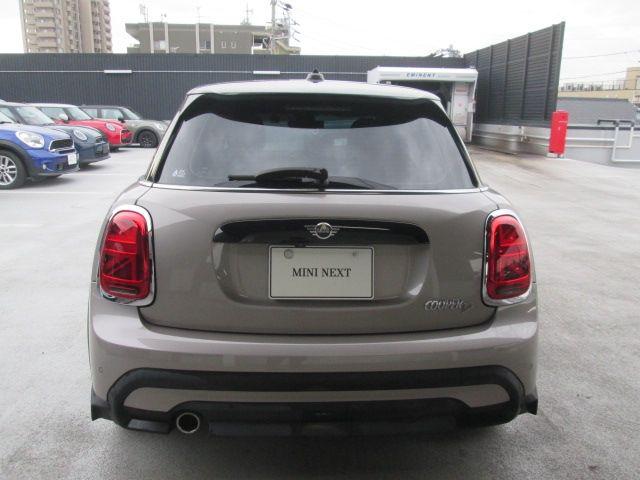 e04b9db0411fef78e1aa71a807dabde9.jpg