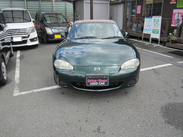 0707785A30260702W00101.jpg