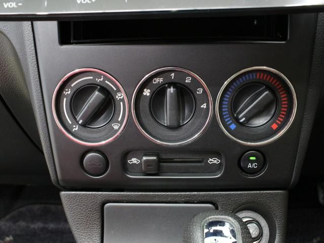 0207743A30261005W00713.jpg
