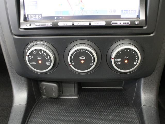 0207743A30261005W00119.jpg
