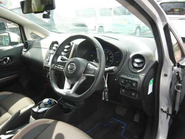 0500692A30261005W00105.jpg