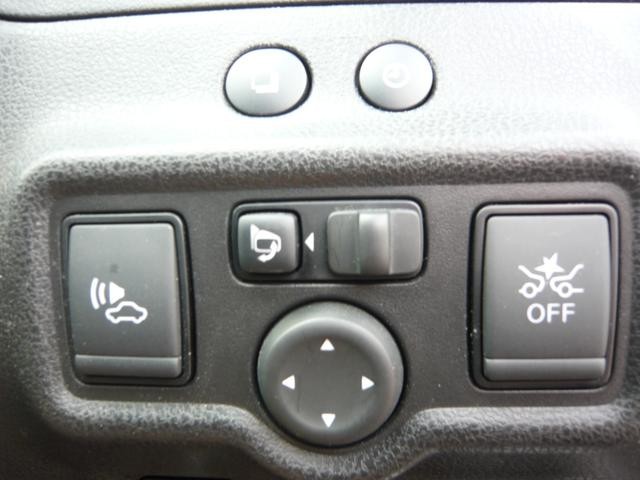 0500692A30261005W00114.jpg