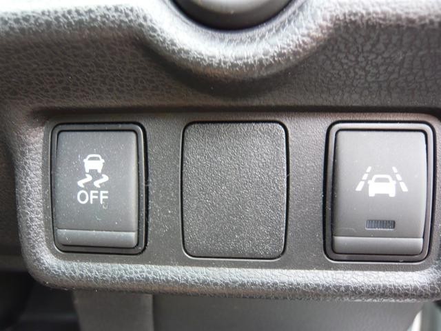 0500692A30261005W00115.jpg