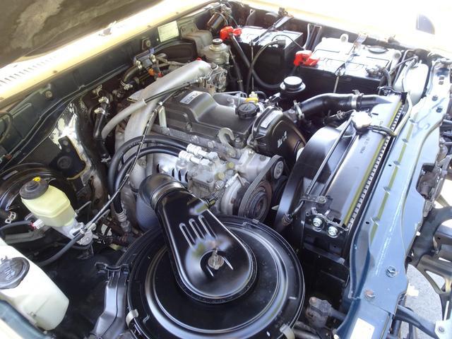 0730175A30260528W00117.jpg