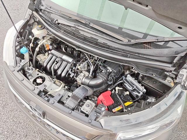0508496A30261004W00107.jpg