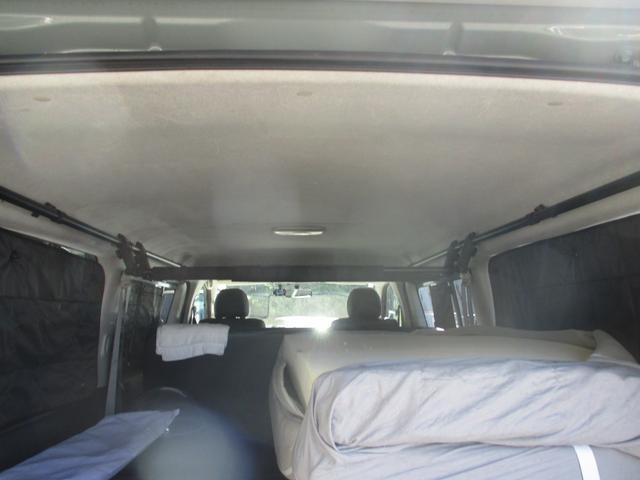 0802982A30260930W00111.jpg