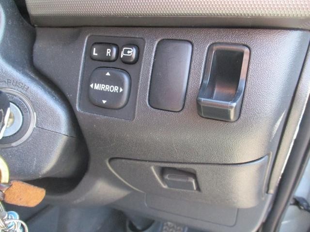0802982A30260930W00117.jpg