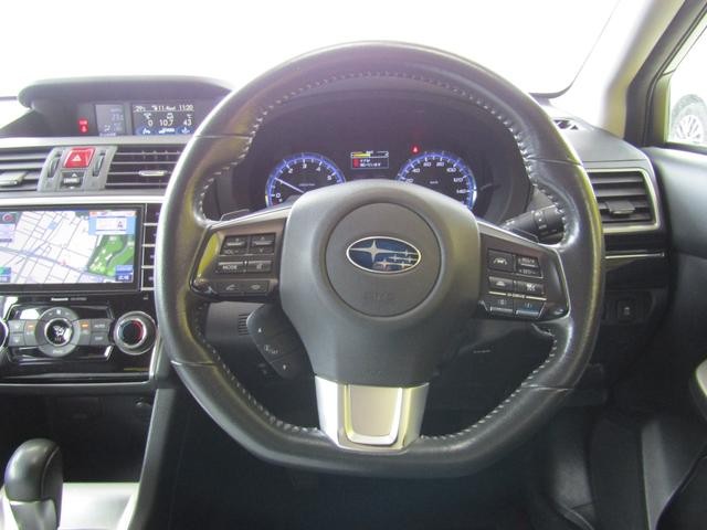 0530123A30260818W00111.jpg