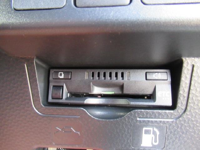 c8442b96db1745a0edc0a6dd8aa5919e.jpg