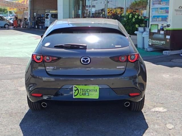 ce481887fd164916ddf305fd1e42cb22.jpg