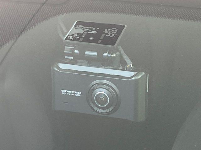 eabf9d22009801e71fffe7e69200290d.jpg