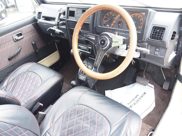 0904095A30260918W00414.jpg