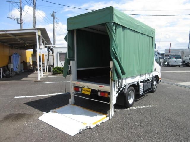 b6de9338d6c14df675e4872d6dea3ed1.jpg