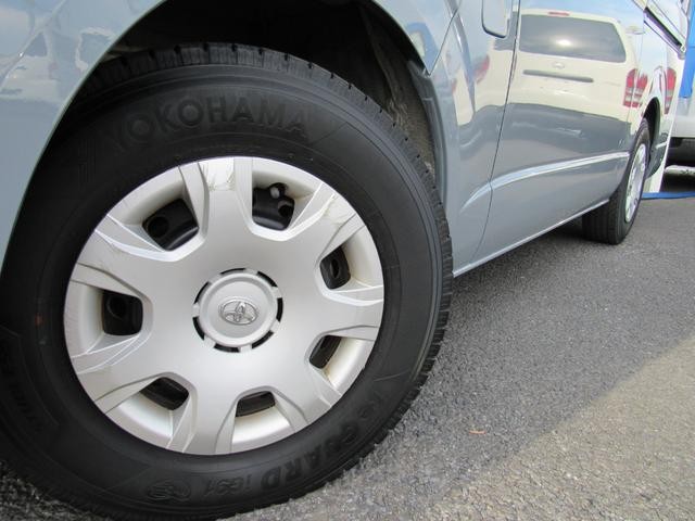 0505254A30260925W00214.jpg