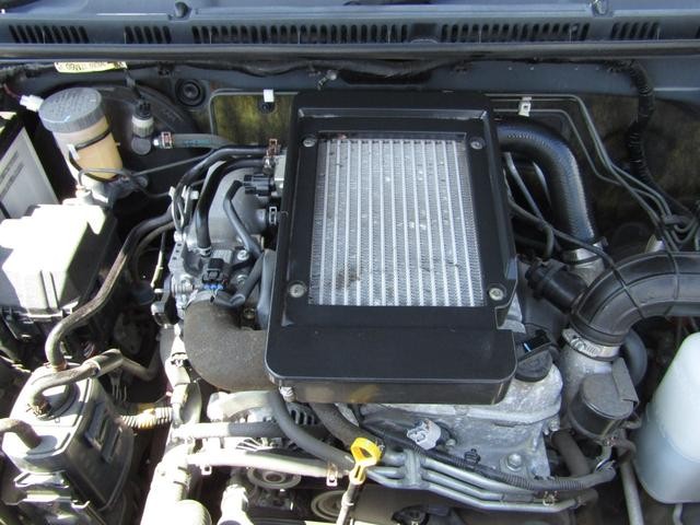 0903304A30260806W00219.jpg