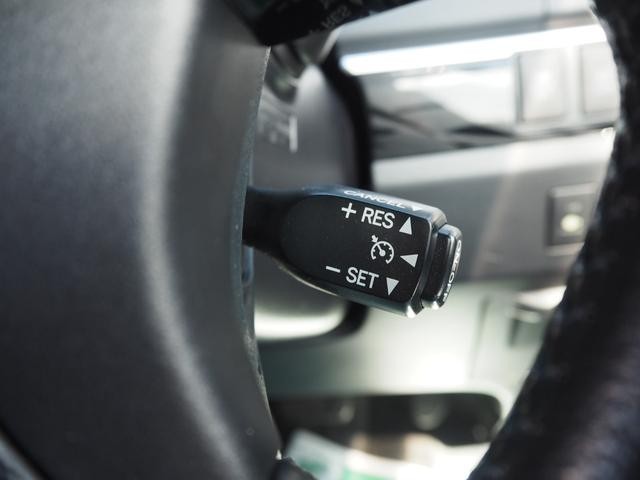 1201125A30260919W00113.jpg
