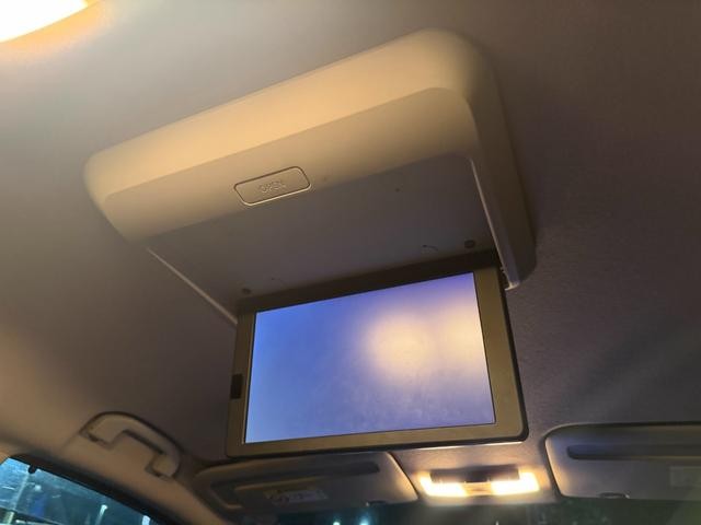 0503612A30260815W00212.jpg