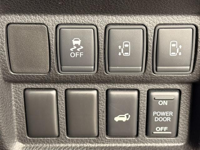 0520681A30260918W00315.jpg