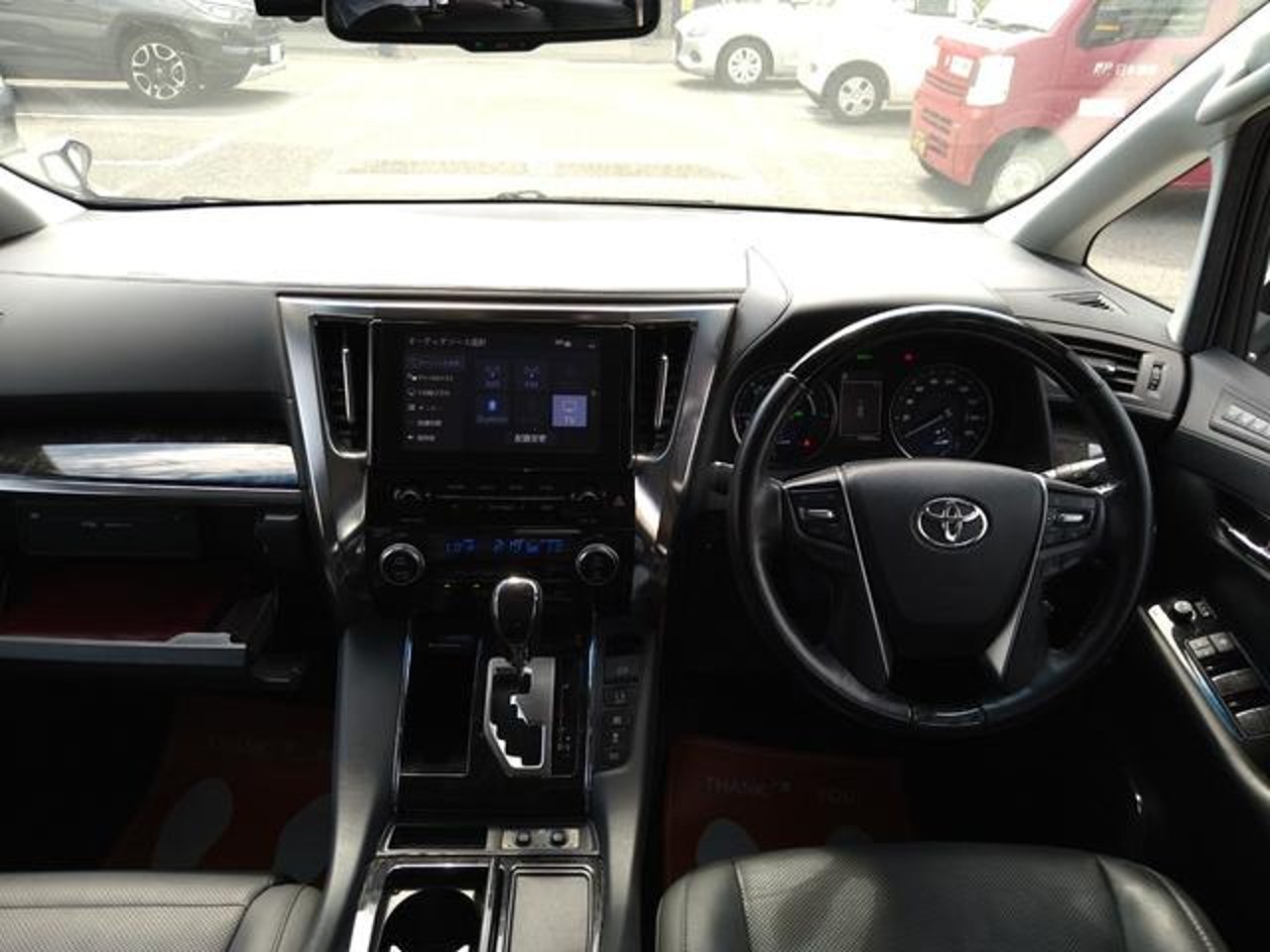 2022 Toyota Alphard, photo 2 of 3