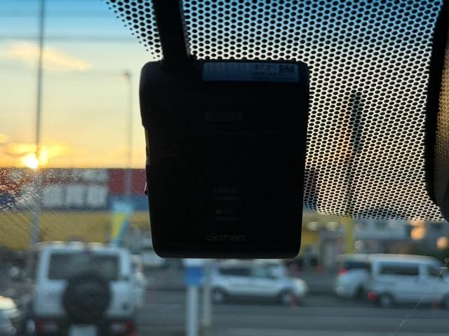 0530142A30260824W00115.jpg