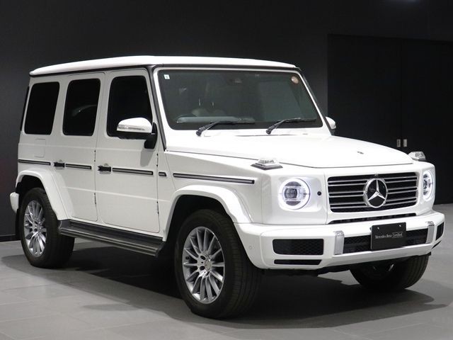83163225fc7b143143c7c48323135d77.jpg