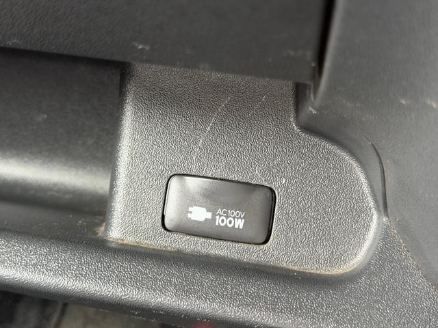 0209007A30261004W00217.jpg