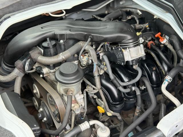 0209007A30261004W00218.jpg