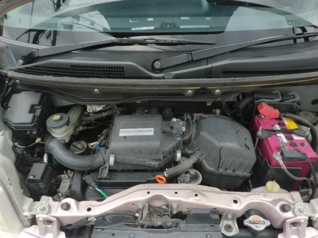 9800169A30260717W00117.jpg
