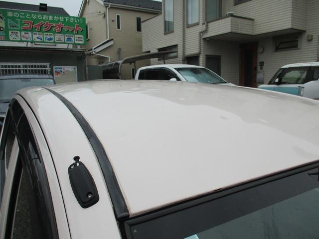 0530168A30260913W00104.jpg