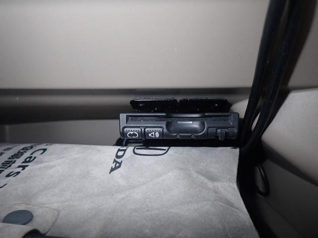 1161204A30260623W00214.jpg