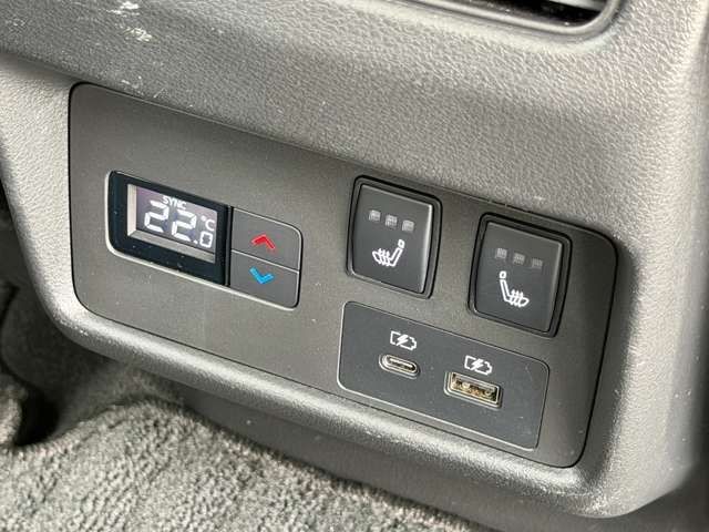 4673365260e5cac80d746e0f75a41ba5.jpg