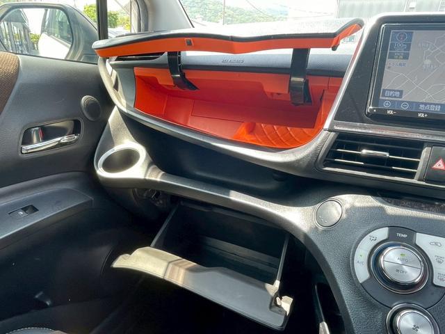 0802827A30260522W00203.jpg