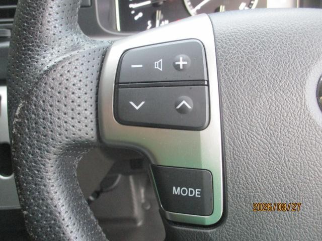 0802982A30260905W00117.jpg