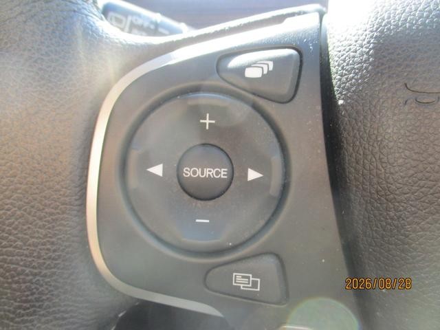 0802982A30260905W00215.jpg