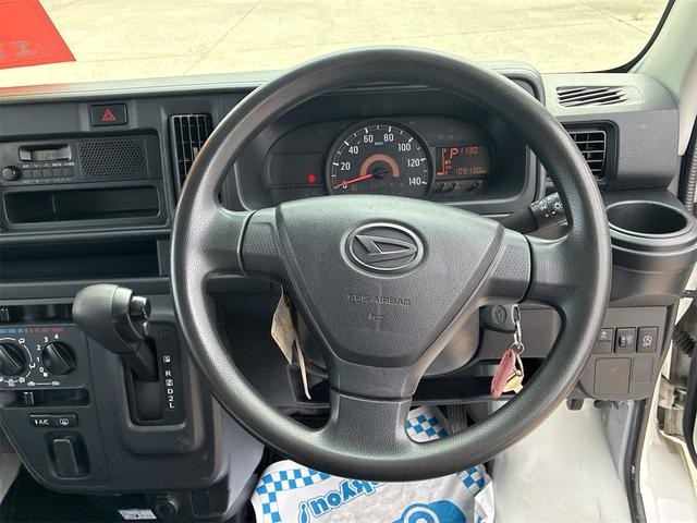 0903448A30260927W00802.jpg