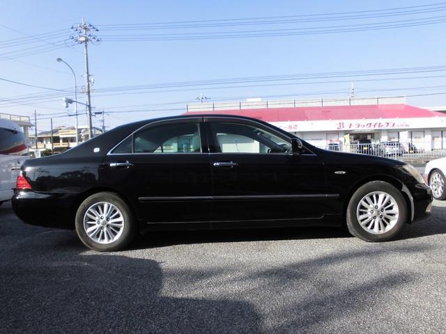 6ae822c15bc05fe8e3ec9fd058cff9e7.jpg