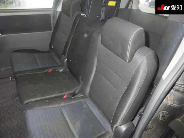 ec890e05df272462bdb5aee6ba8aae8e.jpg
